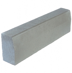 Half Battered Grey Kerb 125x255x915mm Thumbnail