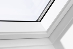 VELUX GGL MK06 2070 White Centre Pivot Window Laminated - 78cm x 118cm Thumbnail
